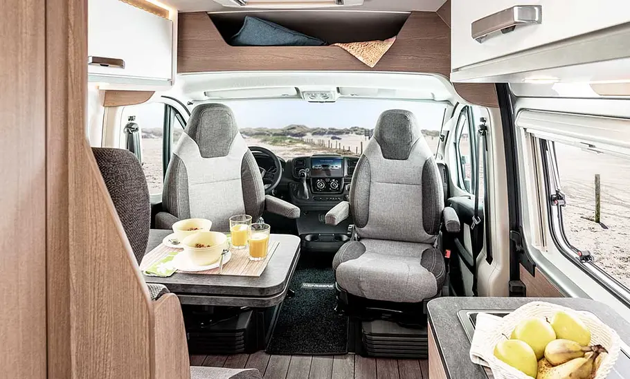 Weinsberg CaraBus Edition Fire 540 MQ (2025) Blick in den Innenraum des Weinsberg CaraBus Edition Fire 540 MQ (2025).