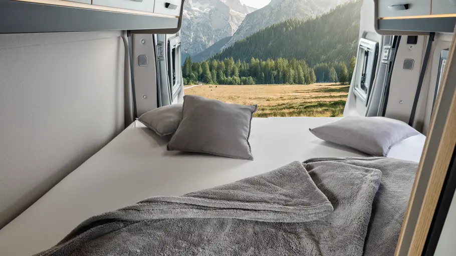 Weinsberg Carabus Grey Edition (Fire) 600 ME Die Innenaufnahme zeigt das Schlafzimmer Weinsberg Carabus Grey Edition (Fire) 600 ME.