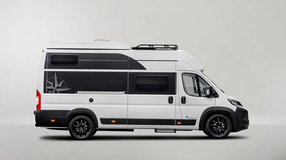 Westfalia Columbus Liner Der Westfalia Columbus Liner im Profil von rechts vor weißem Hintergrund.