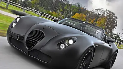 Wiesmann Roadster Black Bat Schwarz matt Schwabenfolia