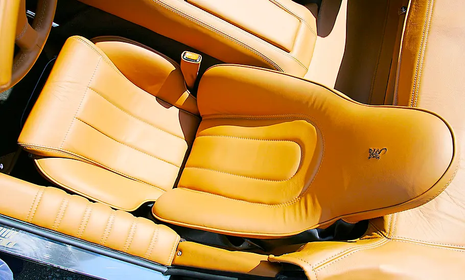 Die Sitze des Wiesmann Roadster MF3.