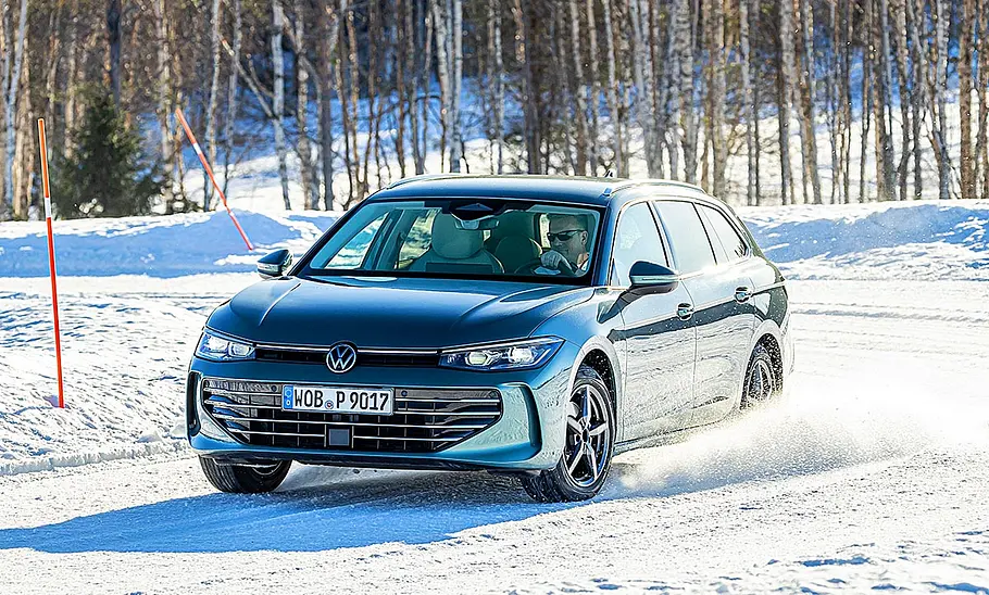Winterreifen-Test 2024; Handlingtest auf Schnee