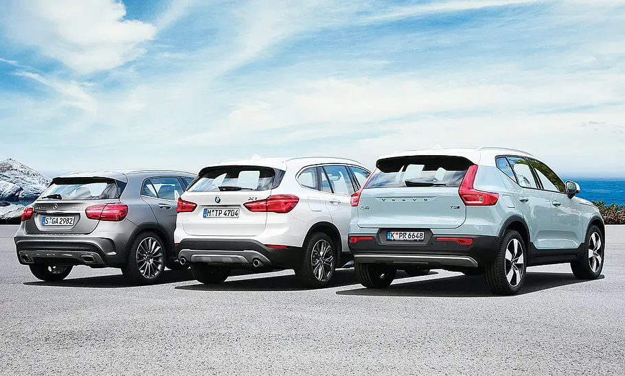 Volvo XC40 T5/BMW X1 xDrive25i/Mercedes GLA 250